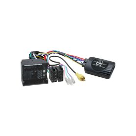 Connects2 240030 SIV004 Adapter pro ovladani na volantu Iveco Daily Ovládání z volantu