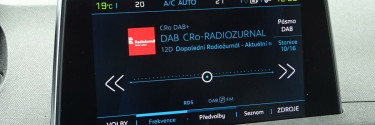 Co je DAB rádio, digitální rádio, DAB+ v autě?